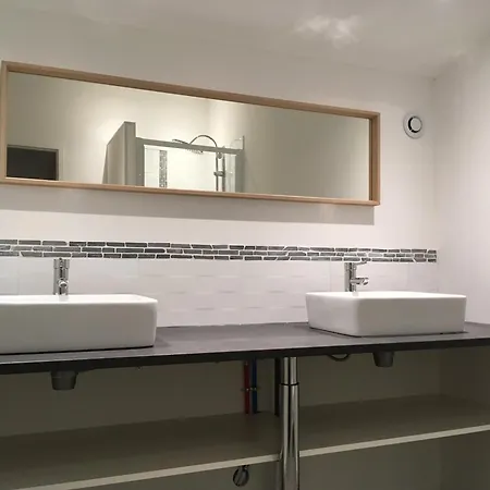 بيت للعطل La Timbale En Zinc Saint-Hilaire-de-Villefranche